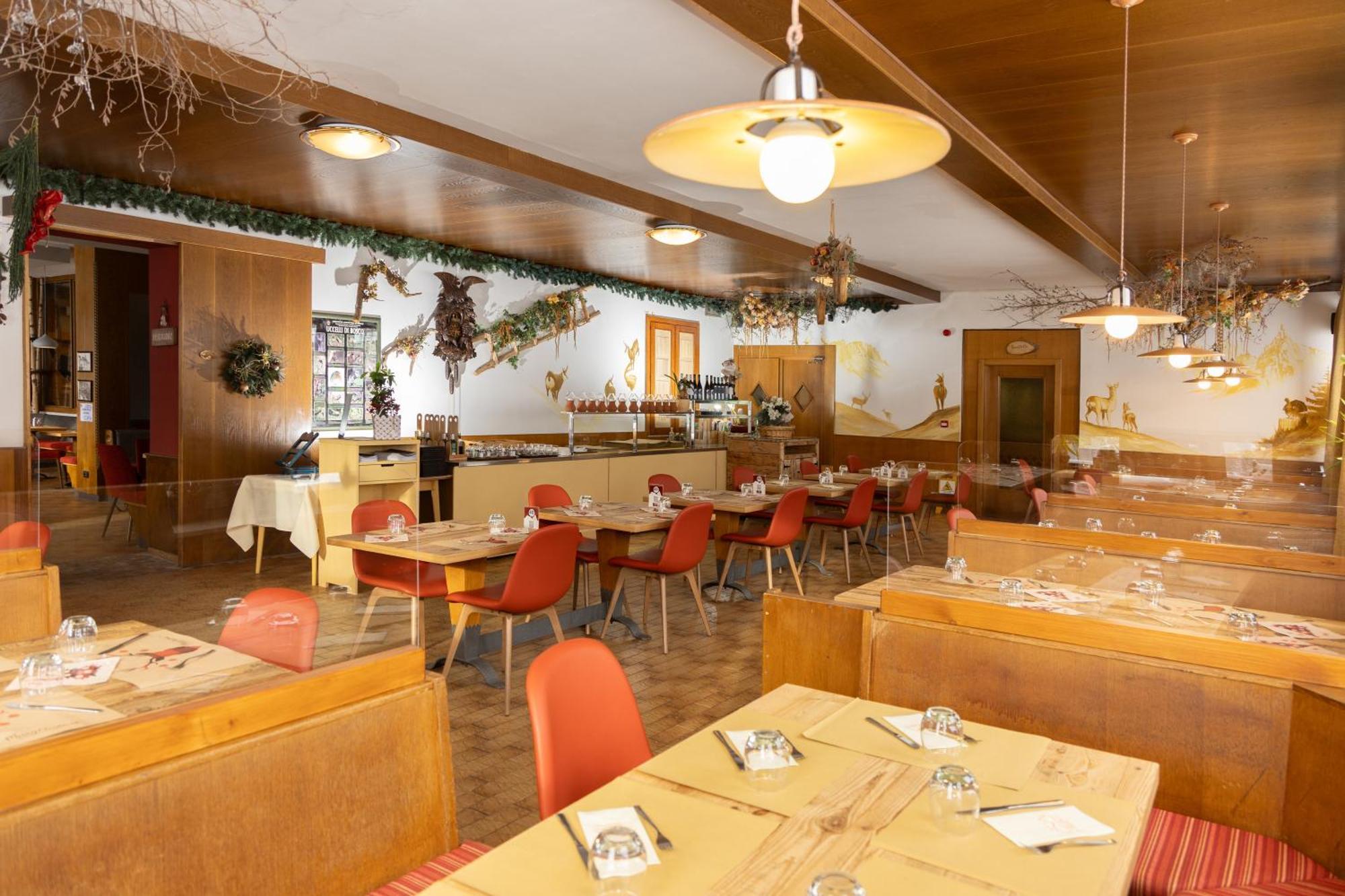 Albergo Venezia Passo Rolle Ngoại thất bức ảnh