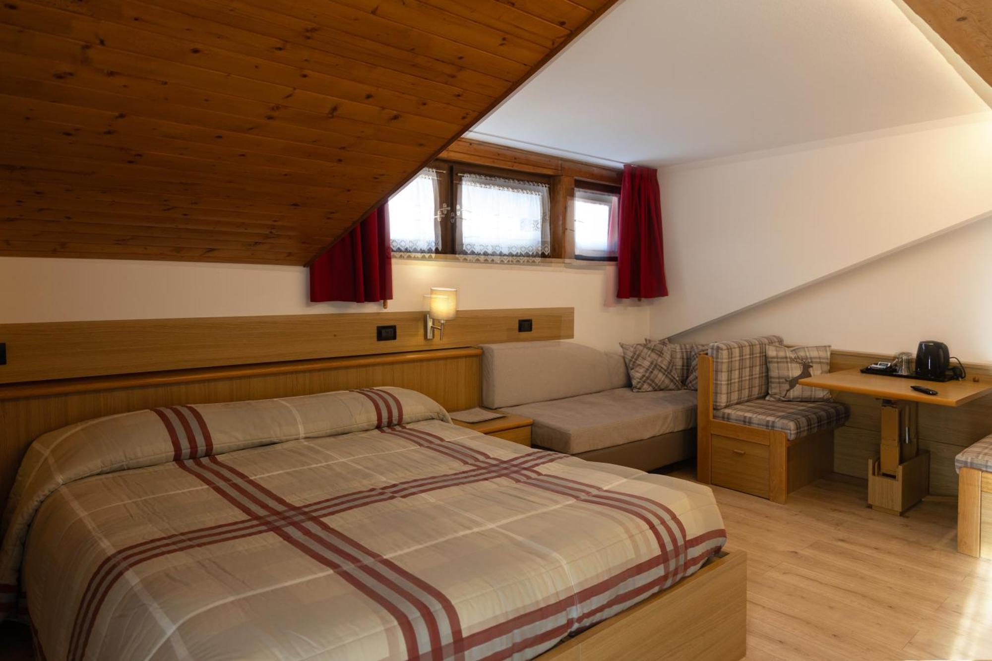 Albergo Venezia Passo Rolle Ngoại thất bức ảnh