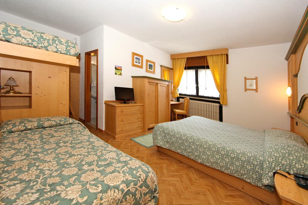 Albergo Venezia Passo Rolle Ngoại thất bức ảnh