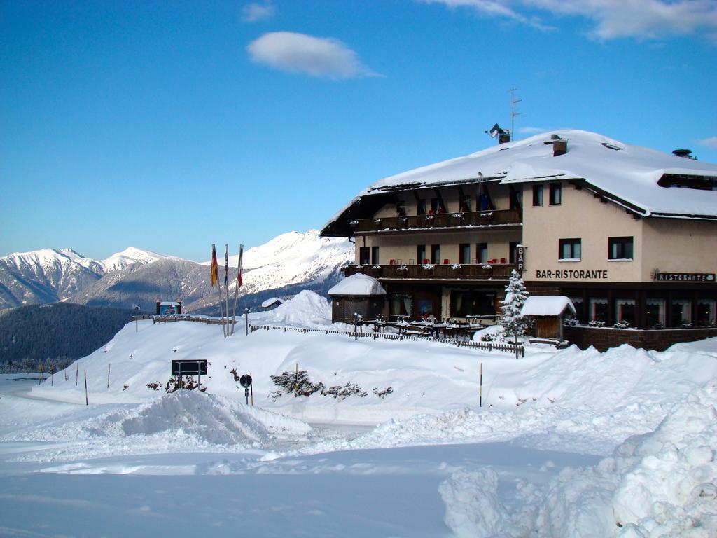 Albergo Venezia Passo Rolle Ngoại thất bức ảnh
